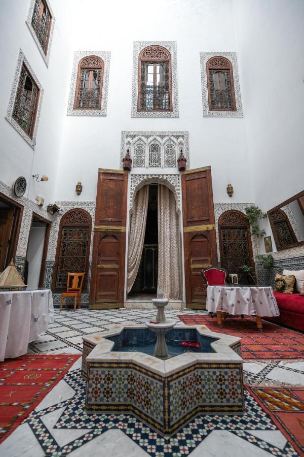 Riad Arabella Hotel Fes Exterior photo